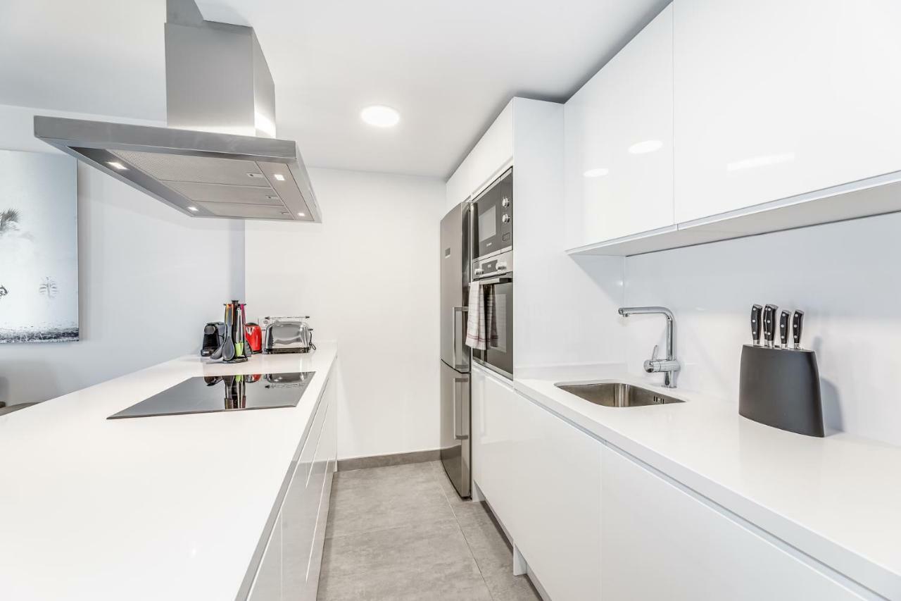 By Riva - Luxurious, Exclusive 2 Bedroom Apt Inside Puerto Banus มาร์เบยา ภายนอก รูปภาพ
